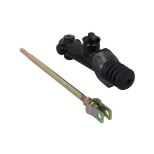 MASTER CYLINDER